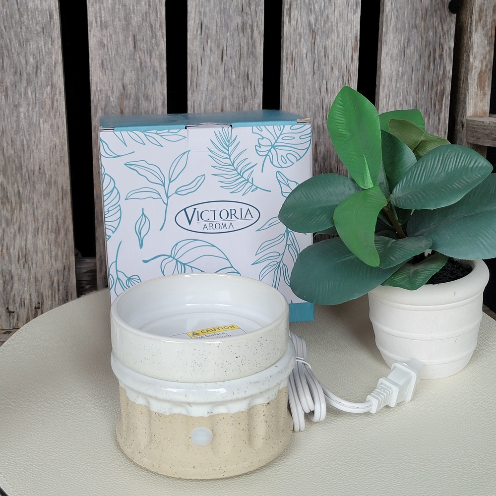 Wax & Essential Oils Cream Electric Ceramic Warmer By Victoria Aroma - Picture 2 of 6